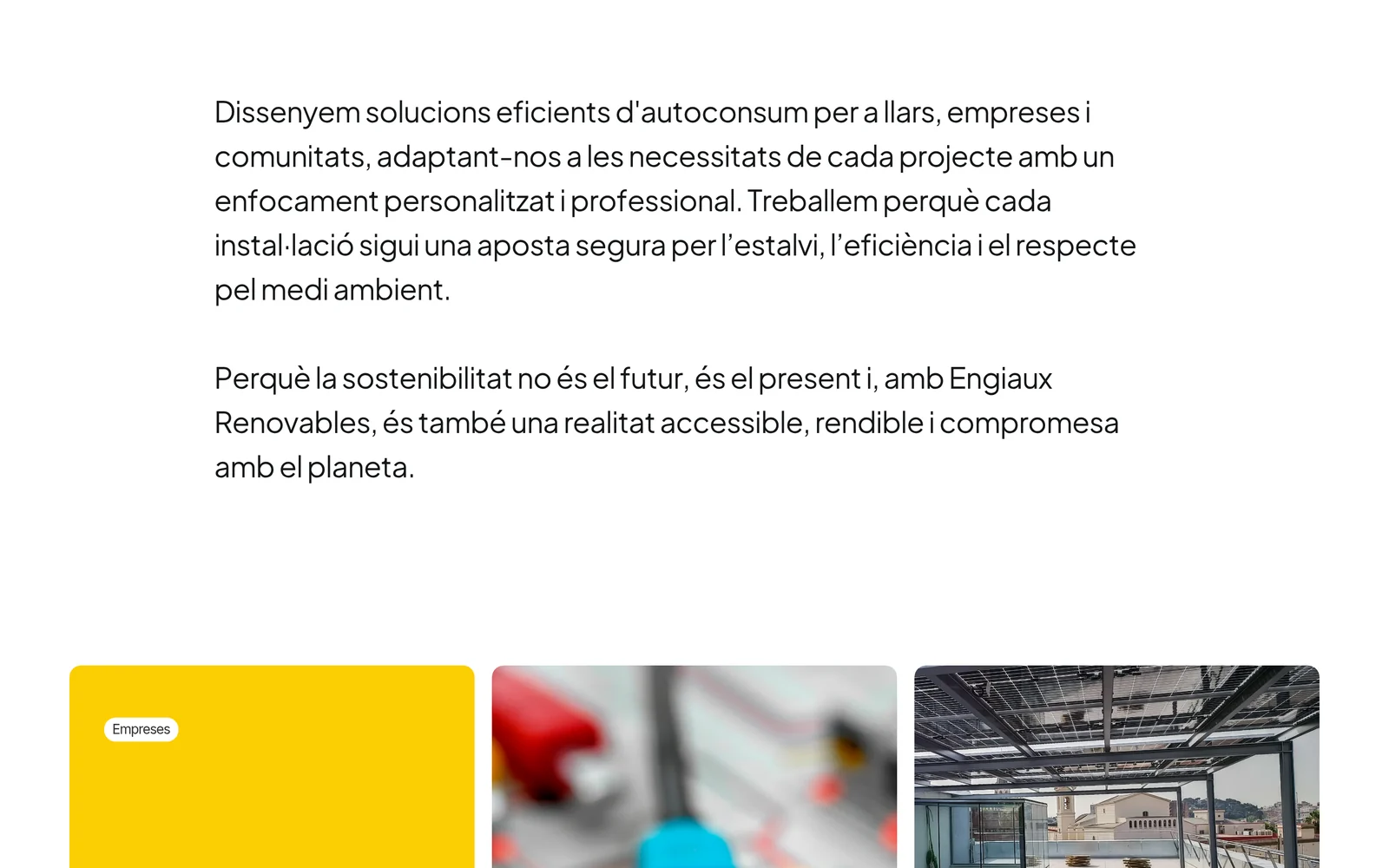 Presentación de Engiaux con accesos a soluciones para empresas y particulares